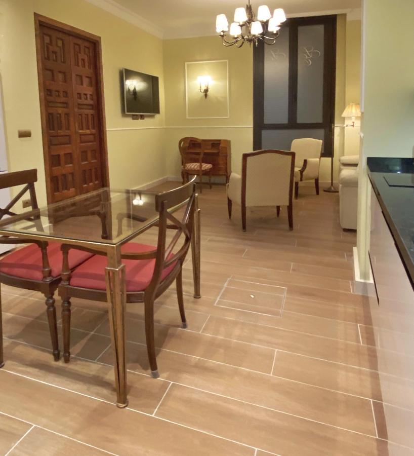 Suites San Esteban 16 Ducal Seville Exterior photo